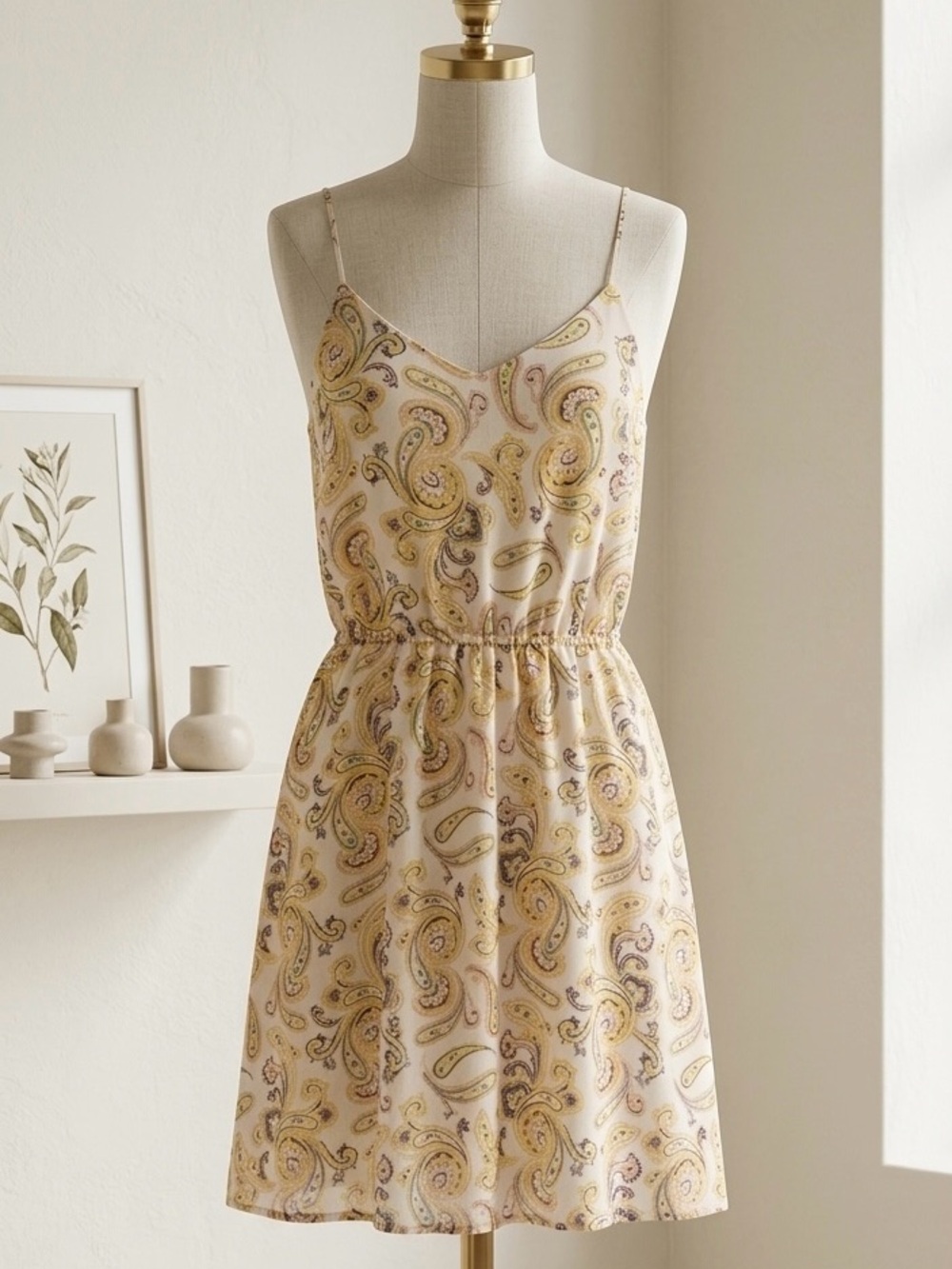 Vero Moda| Cream Paisley Sleeveless Spaghetti-Strap Lightweight Mini Dress Sz M